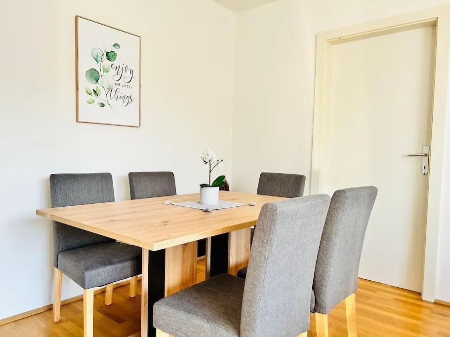 Premium 90 M2 Rooftop - Free Parking Apartment Vienna