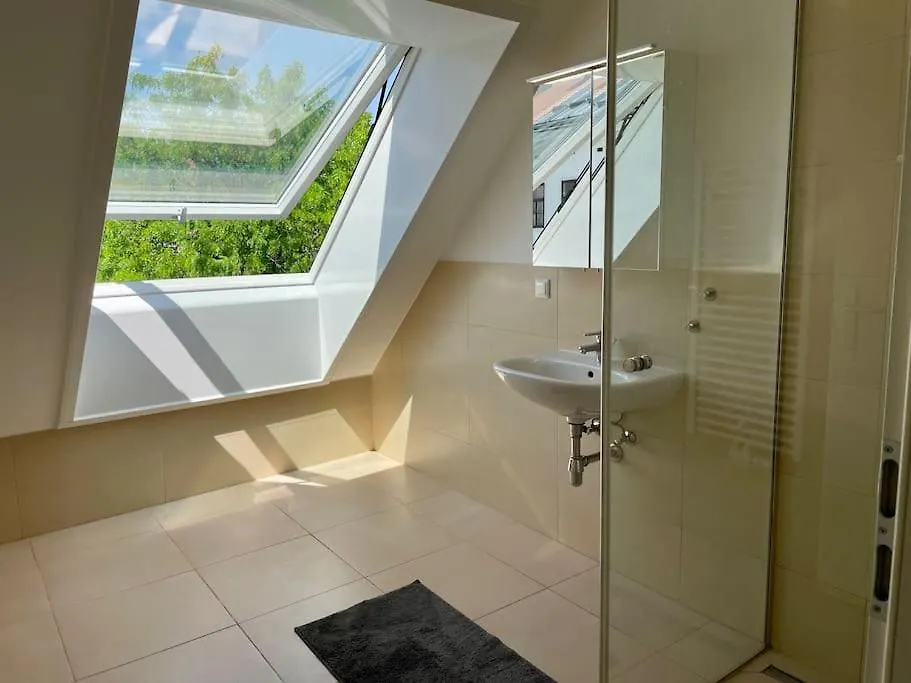 Premium 90 M2 Rooftop - Free Parking Apartment Vienna Austria